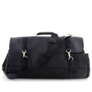Louis Vuitton Noir/Vert Taiga Portable Gibeciere Garment Travel Bag GM